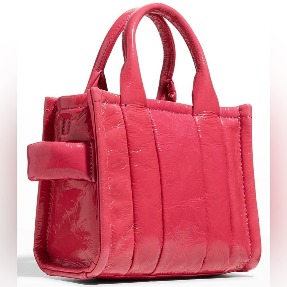 NEW MARC JACOBS The SHINY Mini CRINKLE Leather Crossbody The Tote Bag Magenta - Picture 5 of 13